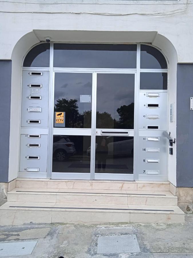 University Area Msida Exterior foto